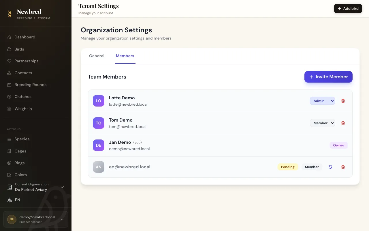 Team members with their roles and a pending invitation